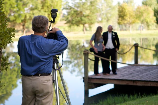 When you need to choose a wedding photographer, look at their style and technique.