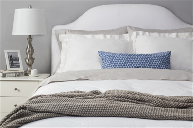 How To Fake Adulting - Make Your Bed