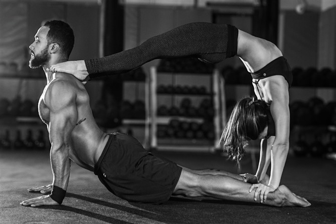 Couple Photos - Lifestyle - Yoga