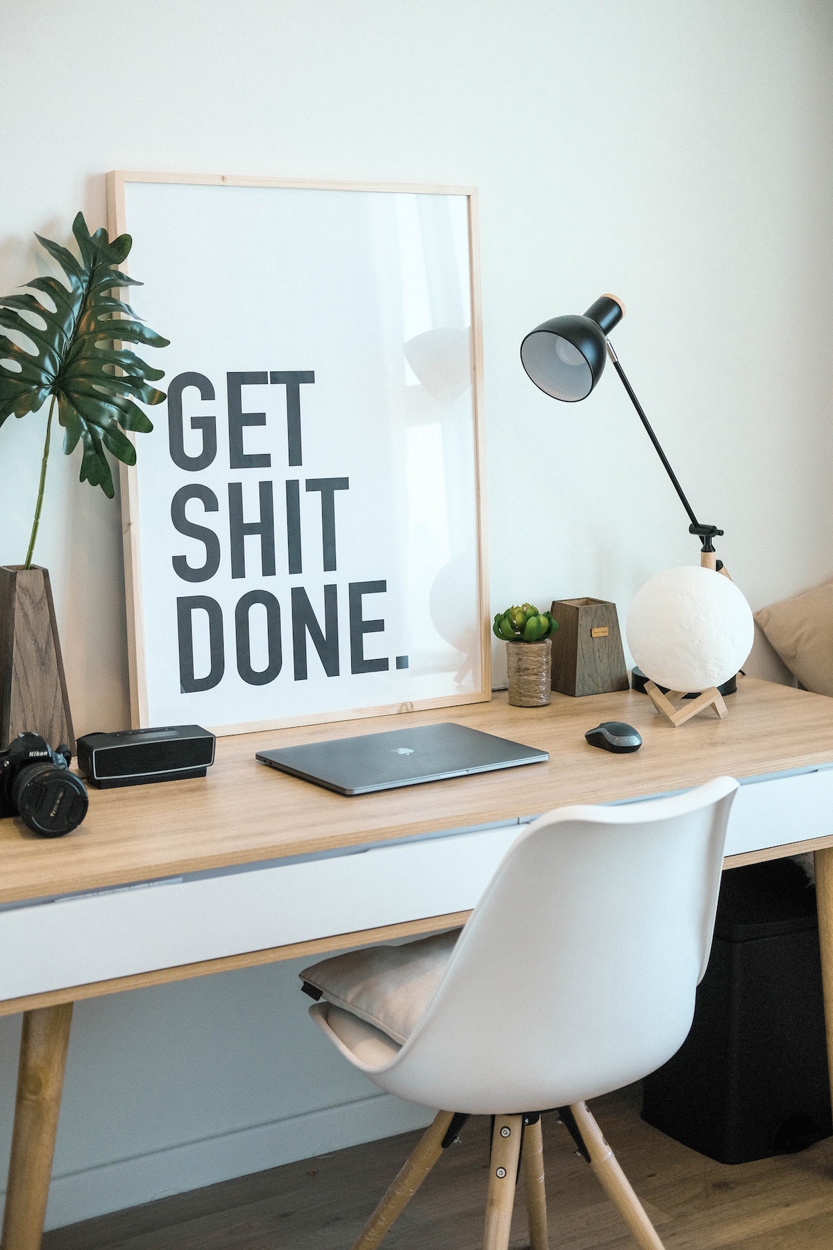 7 of the Best Home Office Wall Art Ideas | Canvas Printers Online